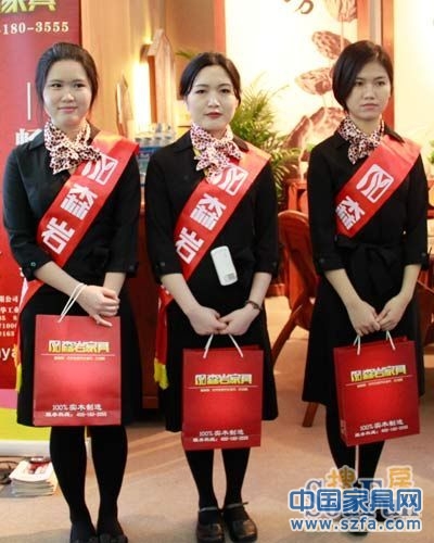深圳家具展,美女模特3
點擊圖片查看下一頁 深圳家具展,美女模特3